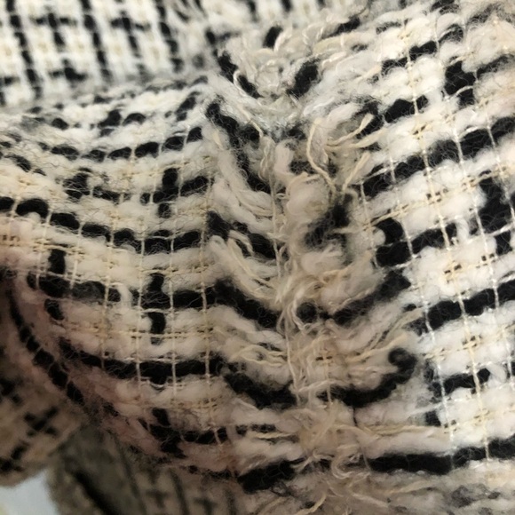 Apostrophe Tweed Zipper Jacket - Picture 5 of 6